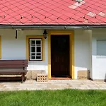 Chalupa Amalka Marsov nad Metuji